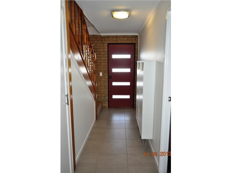 27 Wardoo Street, Ashmore QLD 4214