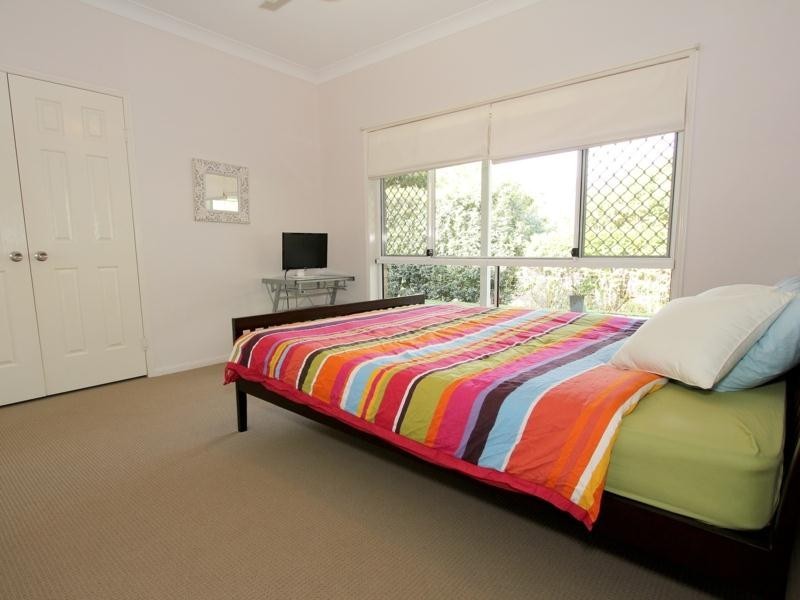 9 Riversleigh Road, Bellbowrie QLD 4070
