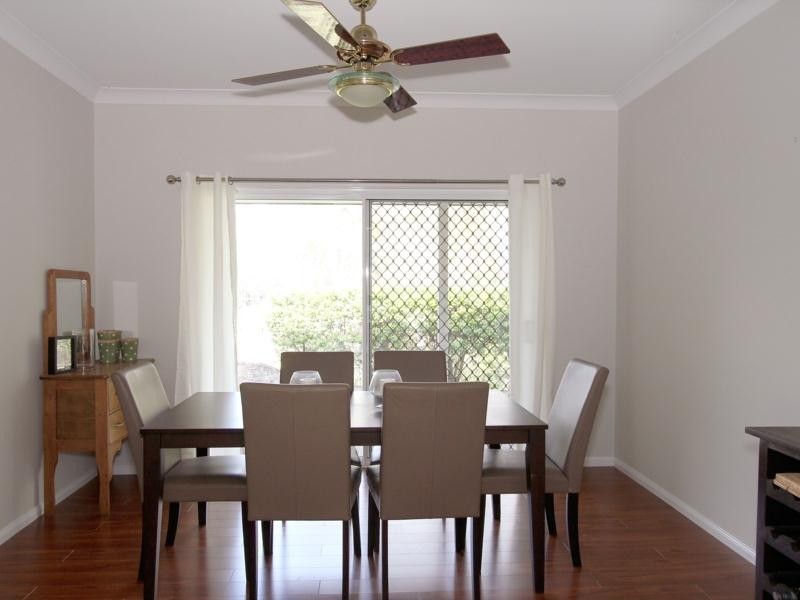 9 Riversleigh Road, Bellbowrie QLD 4070