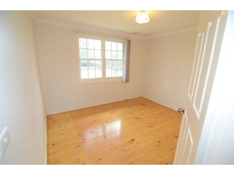 13 Kurrawa Crescent, Dapto NSW 2530