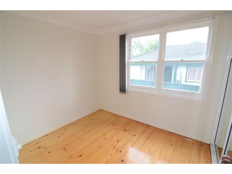 13 Kurrawa Crescent, Dapto NSW 2530