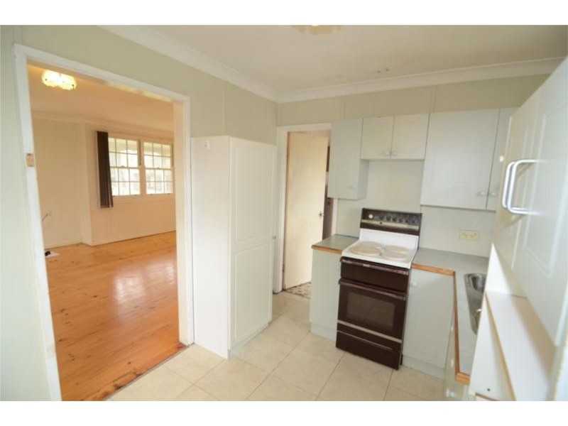 13 Kurrawa Crescent, Dapto NSW 2530