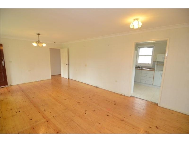 13 Kurrawa Crescent, Dapto NSW 2530