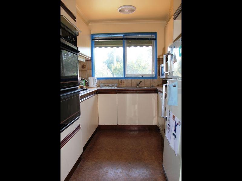 10 Thomas Street, Baxter VIC 3911