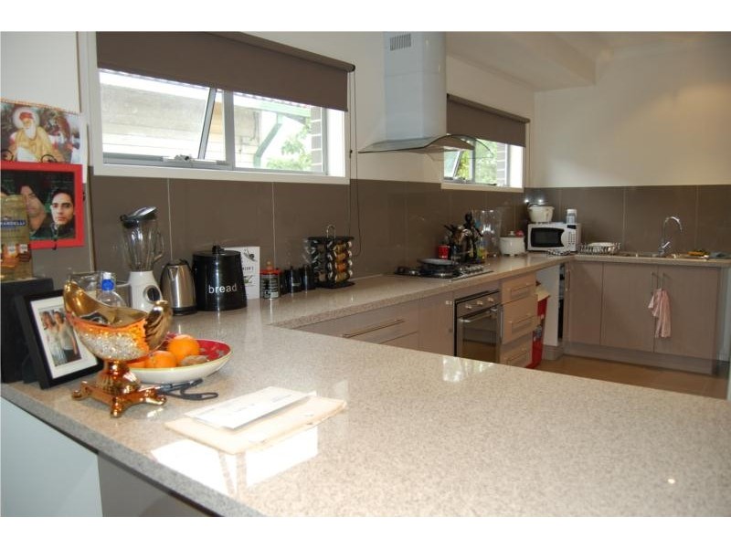 1/12 Gunnedah street, Sunshine VIC 3020