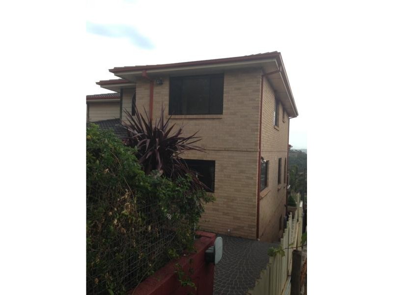21 GRATTAN ST, Cringila NSW 2502