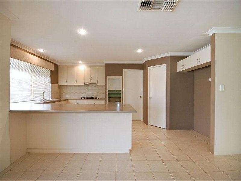 32 Marriot Turn, Currambine WA 6028