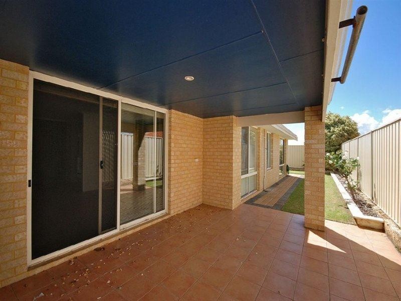 32 Marriot Turn, Currambine WA 6028