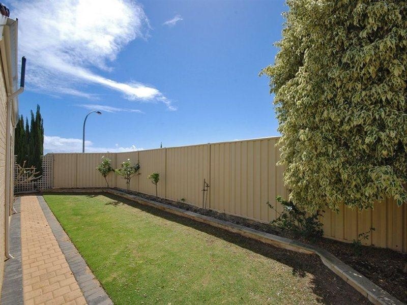32 Marriot Turn, Currambine WA 6028
