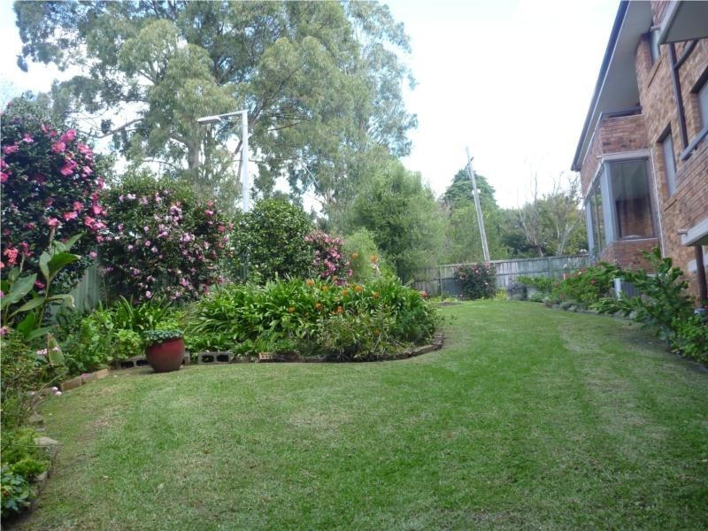 2/7 Neringah Ave South, Wahroonga NSW 2076