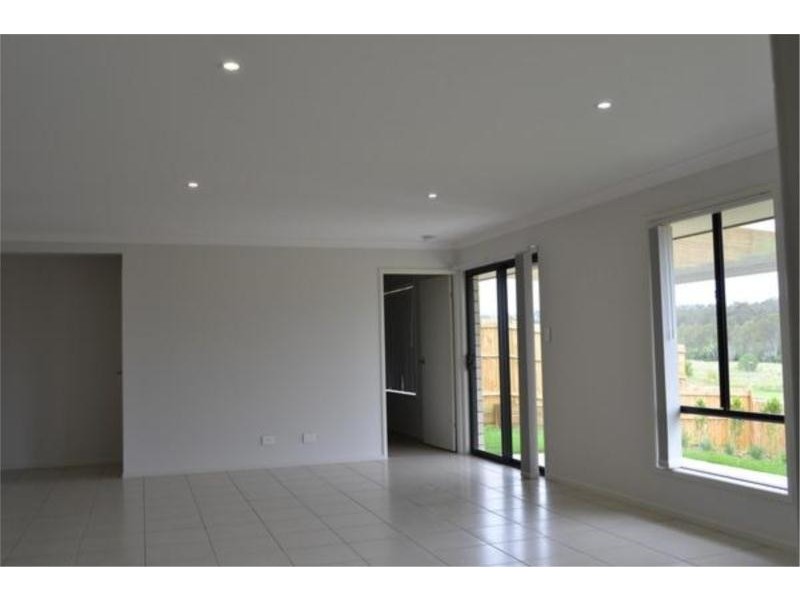 29 Navickas Cct, Redbank Plains QLD 4301