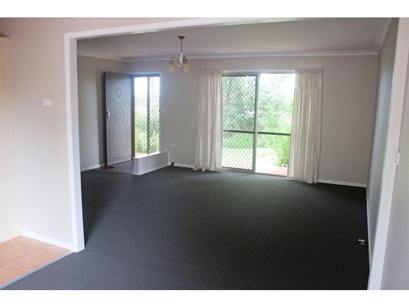 64 Rowbotham St, Rangeville QLD 4350