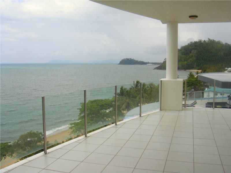 Trinity Beach QLD 4879