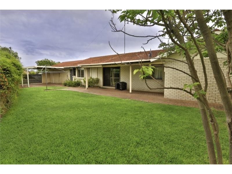 36 Glenleigh Road, West Busselton WA 6280