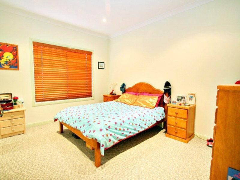 Rothwell QLD 4022