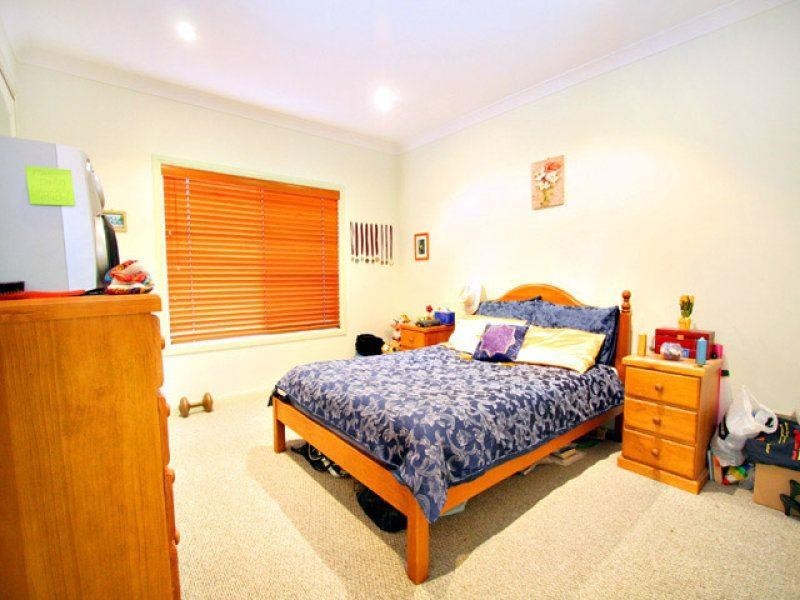Rothwell QLD 4022