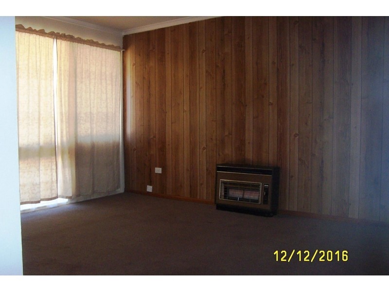 8 Rayner Court, Para Hills West SA 5096