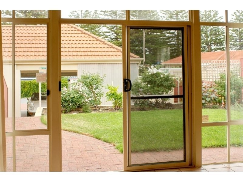 1/242 Seaview road, Henley Beach SA 5022