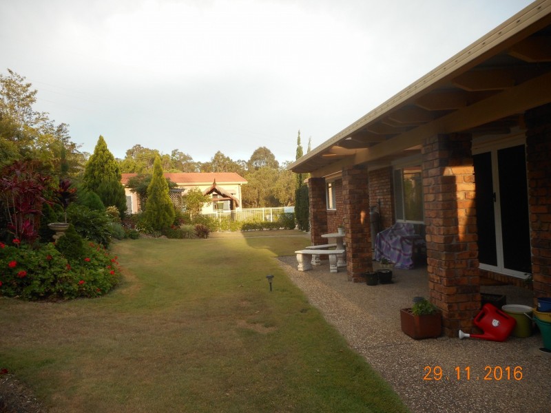 10 Baileys Road, Tallai QLD 4213
