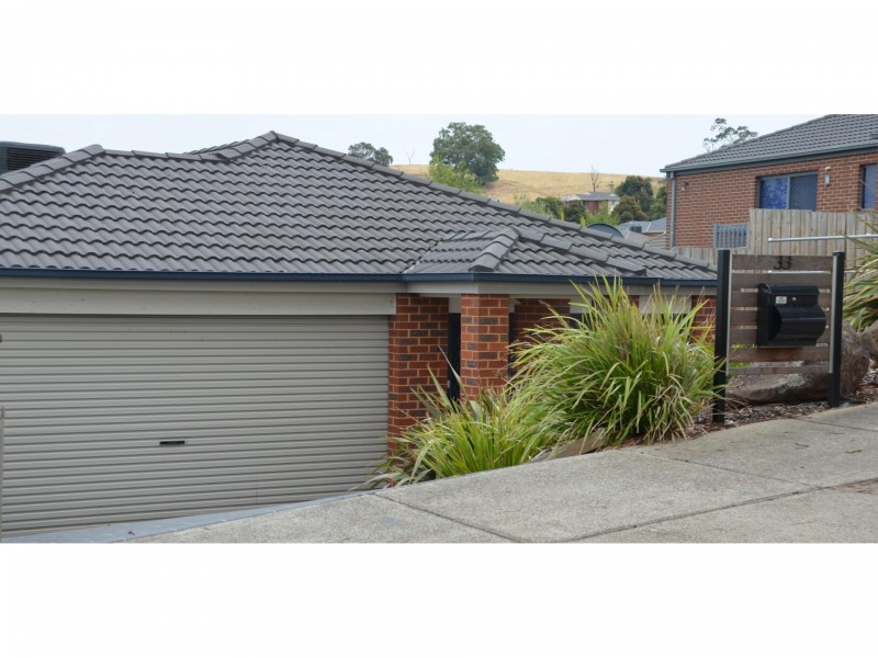 33 McArthurs Road, South Morang VIC 3752
