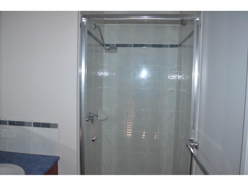 33 McArthurs Road, South Morang VIC 3752