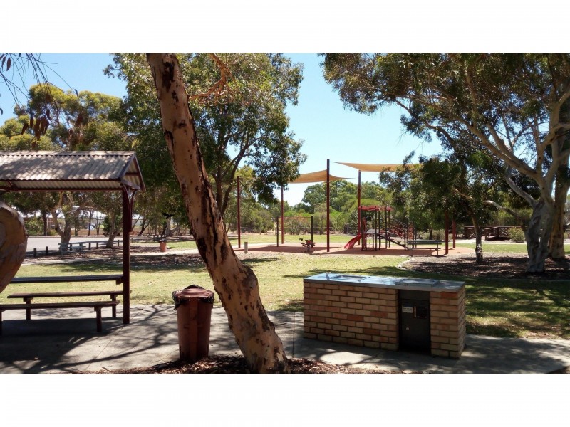 176 Kenwick Road, Kenwick WA 6107