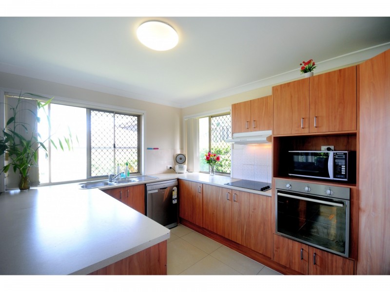 10 Fig Tree Street, Calamvale QLD 4116