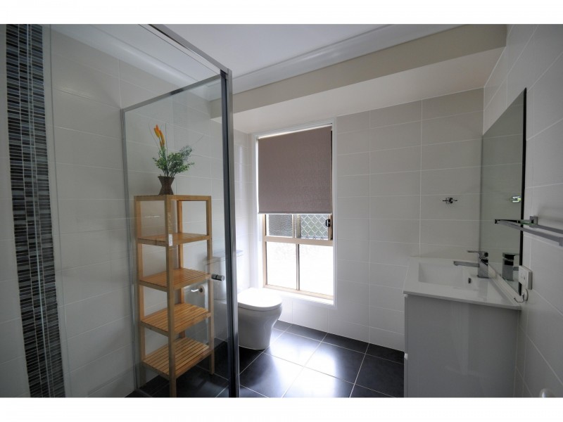 10 Fig Tree Street, Calamvale QLD 4116