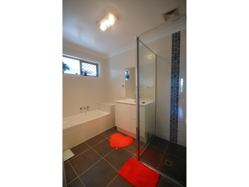 10 Fig Tree Street, Calamvale QLD 4116