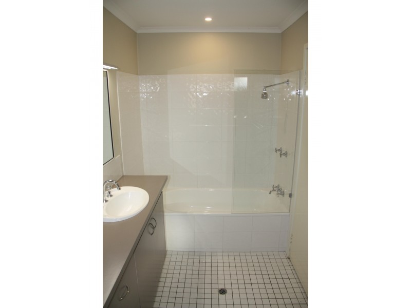 8/20 Store Street, Albion QLD 4010