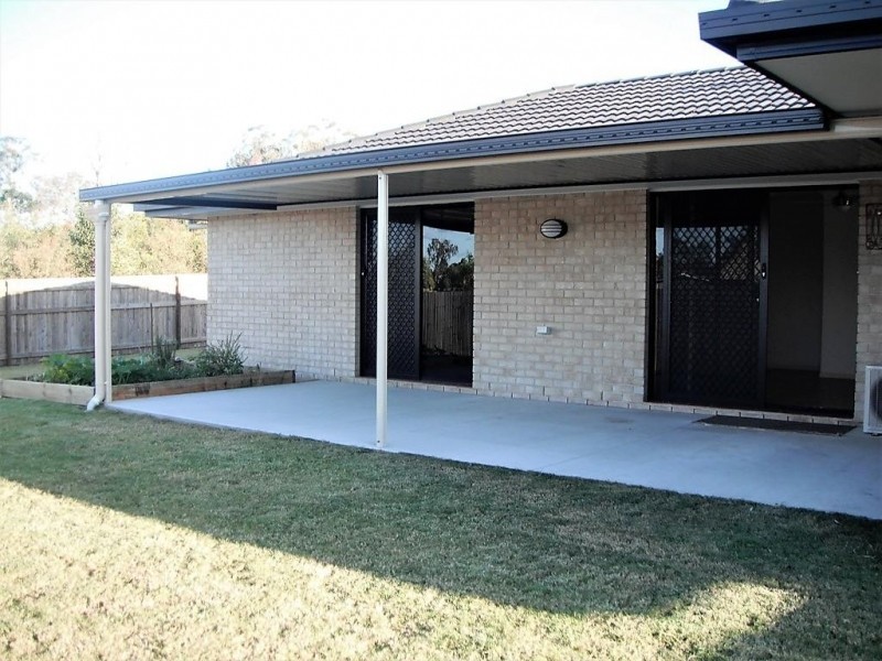 62 Moonstone Drive, Urangan QLD 4655