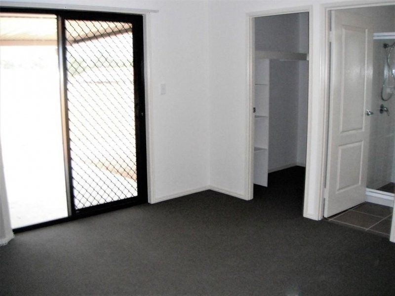 62 Moonstone Drive, Urangan QLD 4655