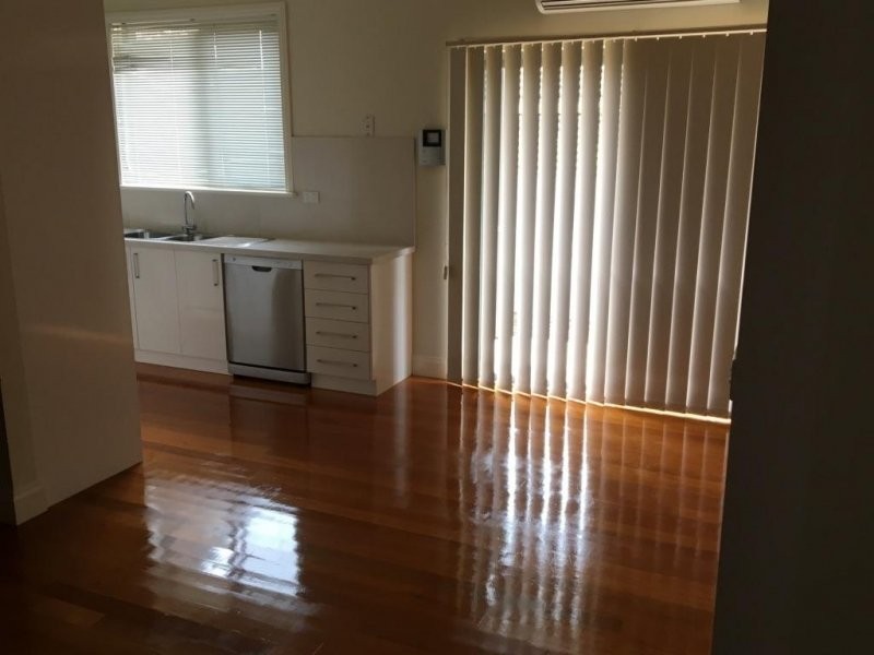 2/46 Hillside Road, Rosanna VIC 3084