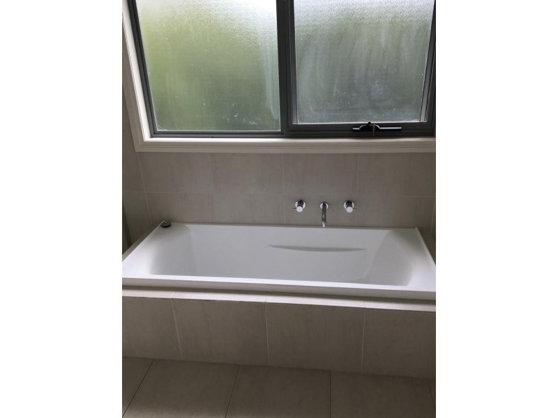 2/46 Hillside Road, Rosanna VIC 3084