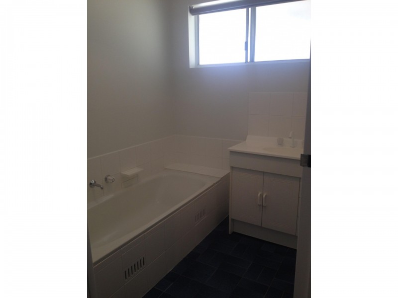 23 Warilda Crescent, Hallett Cove SA 5158