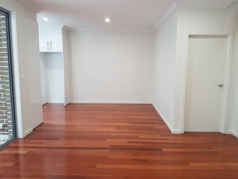 9/44 Cummins Street, Unanderra NSW 2526