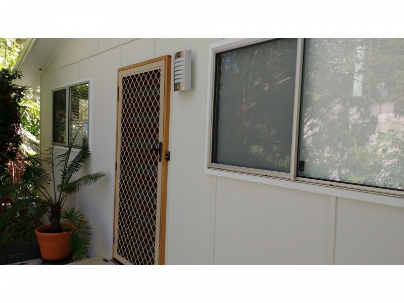 2 Sunset Avenue, Buderim QLD 4556