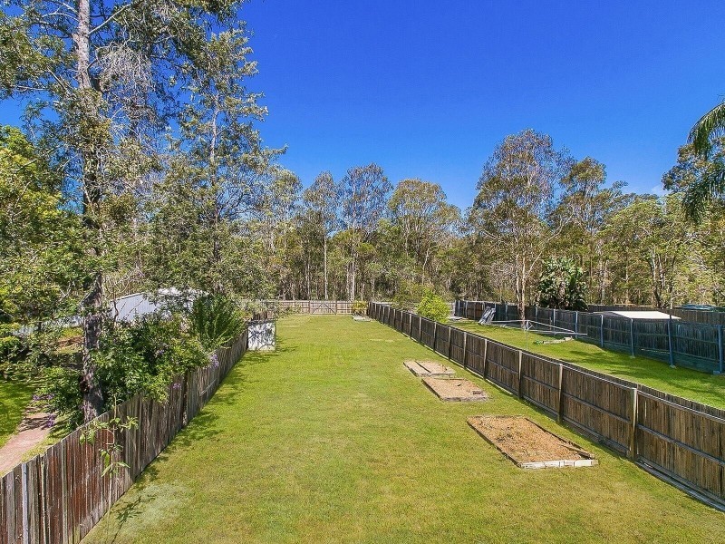 11 Hope Street, Kingston QLD 4114