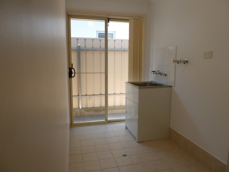 25 Alderman Avenue, Seacombe Gardens SA 5047