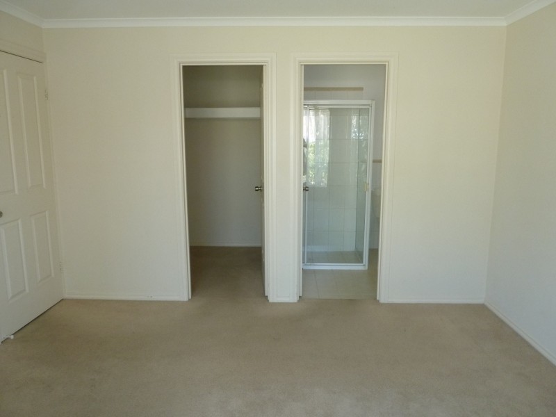 25 Alderman Avenue, Seacombe Gardens SA 5047