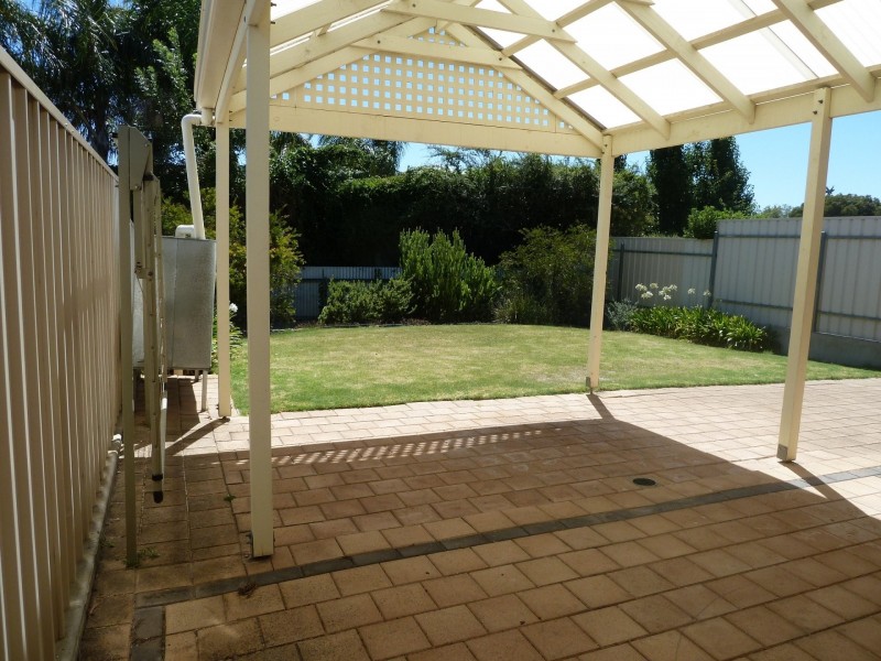 25 Alderman Avenue, Seacombe Gardens SA 5047