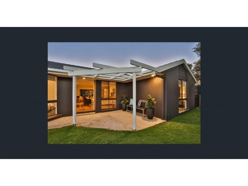 14 Peppertree Street, Sinnamon Park QLD 4073