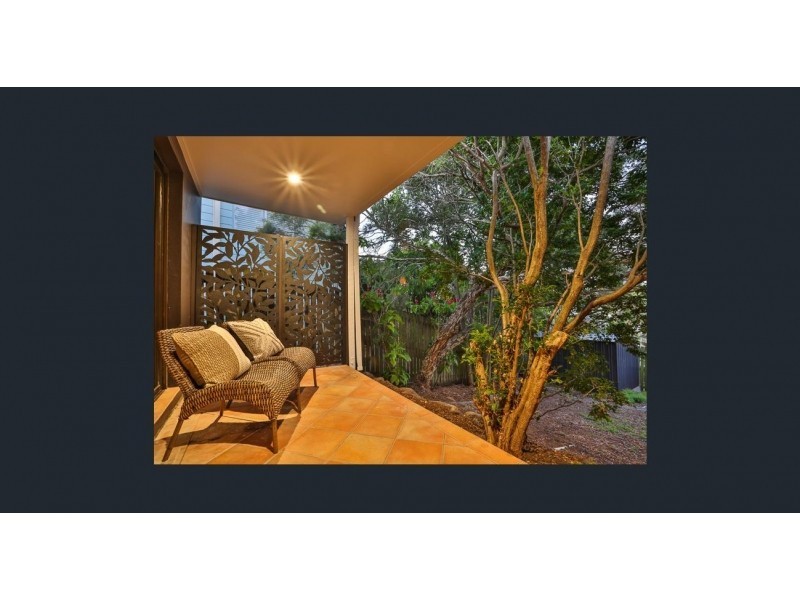 14 Peppertree Street, Sinnamon Park QLD 4073