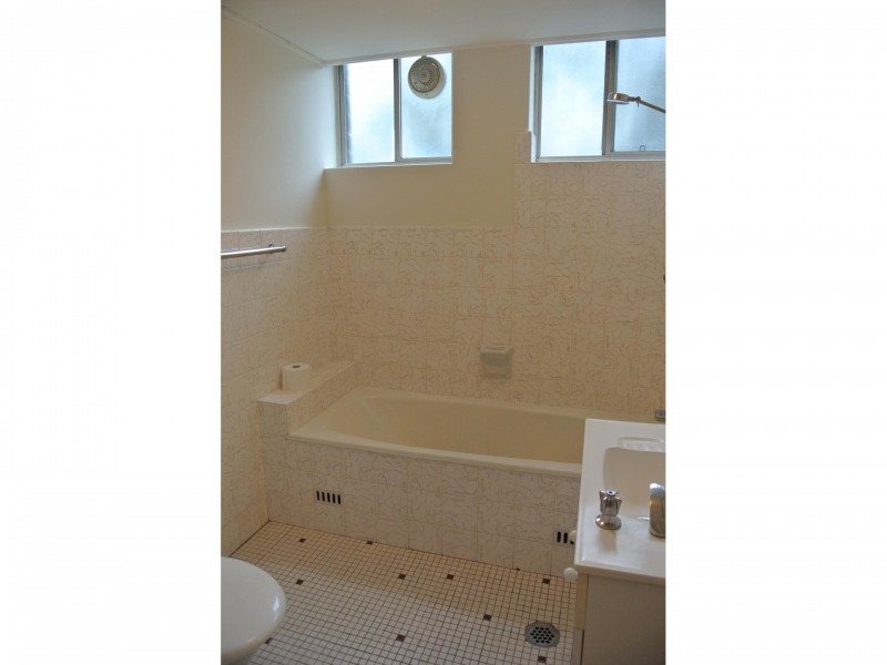 8/294 Pacific Highway, Greenwich NSW 2065