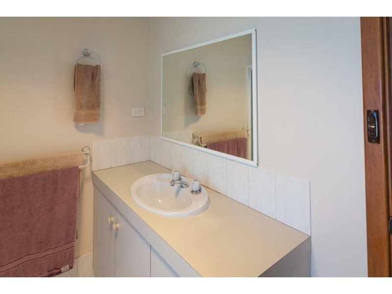 b/5 Gorst Court, Eaton WA 6232