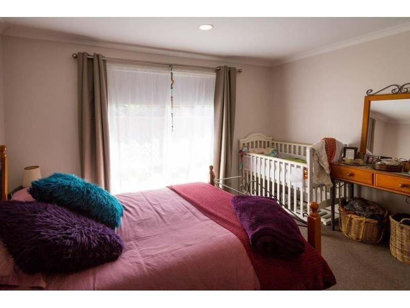 b/5 Gorst Court, Eaton WA 6232