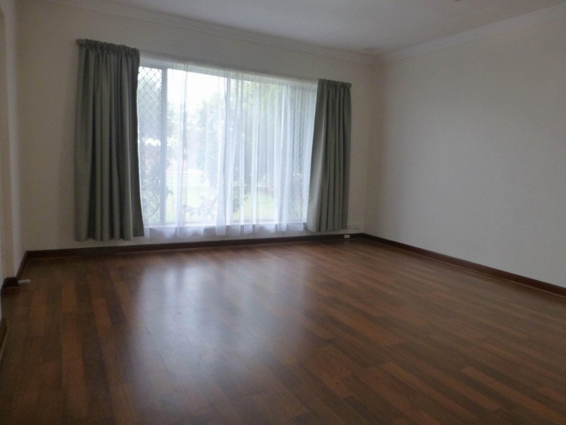 16B Surrey Street, Dianella WA 6059