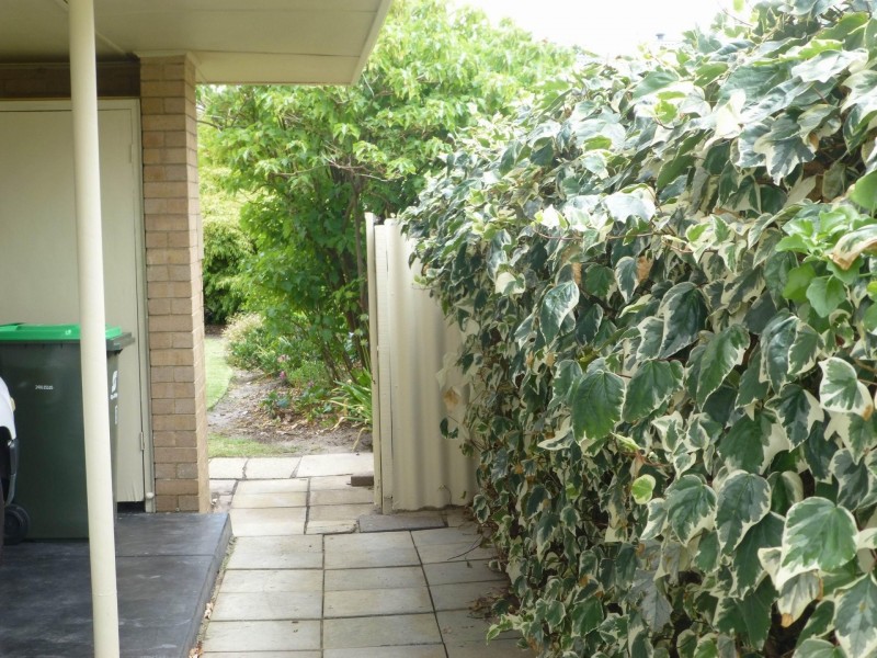 16B Surrey Street, Dianella WA 6059