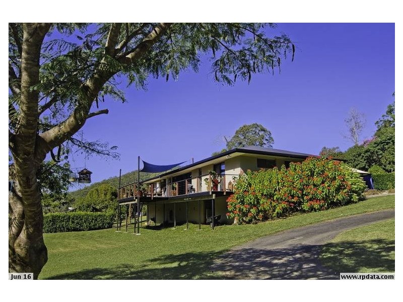 1235 Tamborine Oxenford Road, Wongawallan QLD 4210