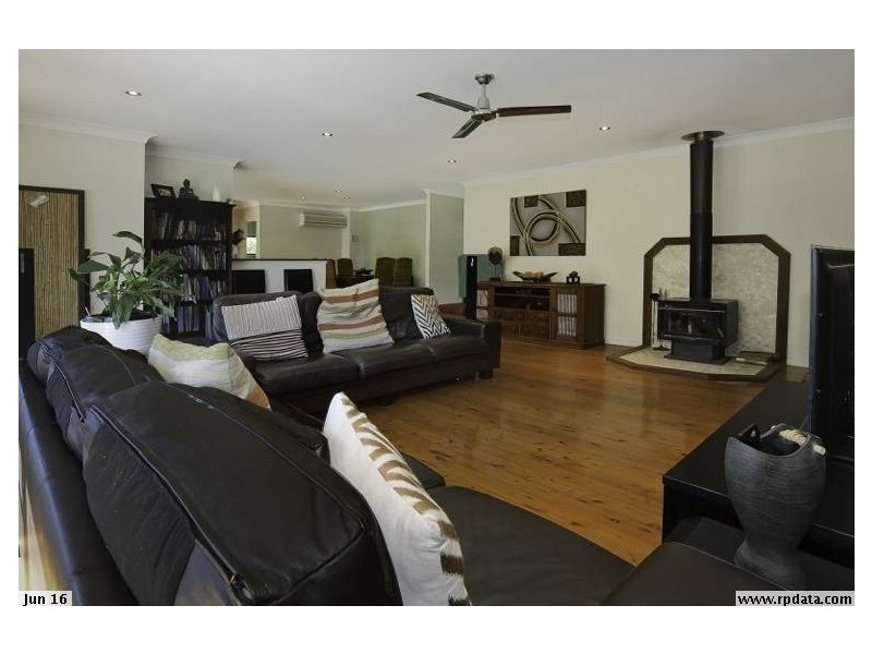 1235 Tamborine Oxenford Road, Wongawallan QLD 4210